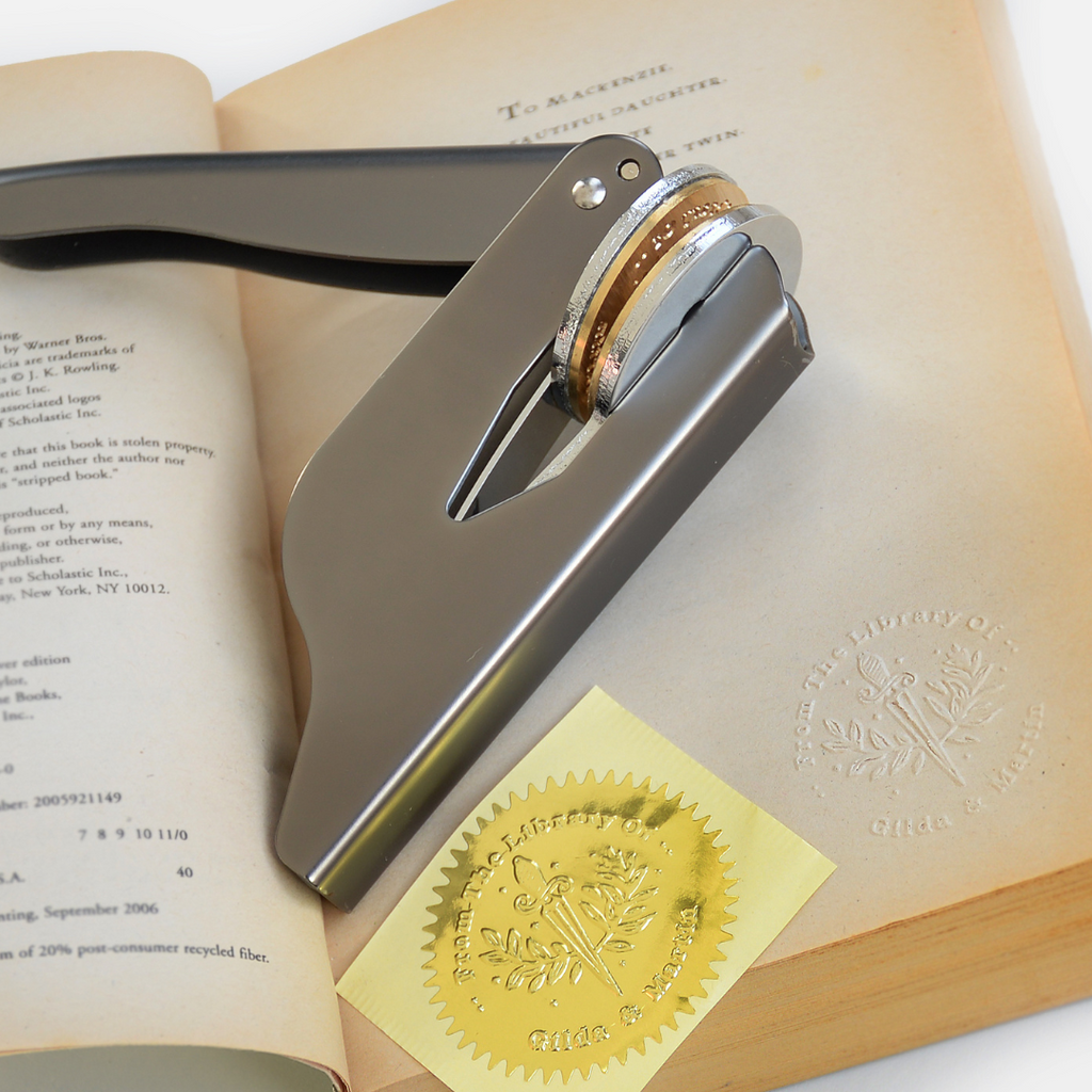 BrandMark™ Pro Embossing Steppler